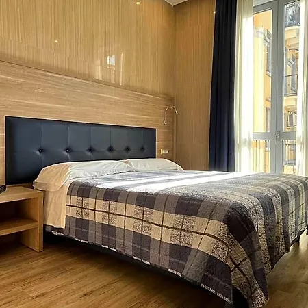 Midway Otel 3*