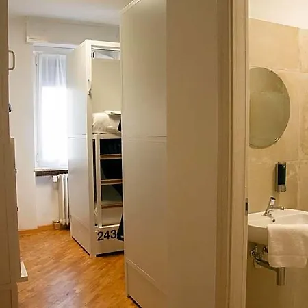 Bovisa Urban Garden Hostel *