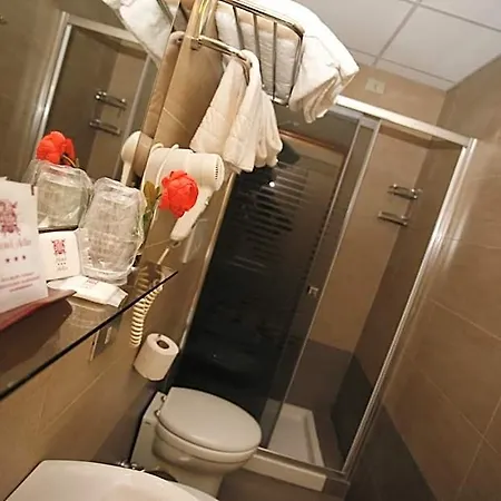 فندق أدلر ميلان