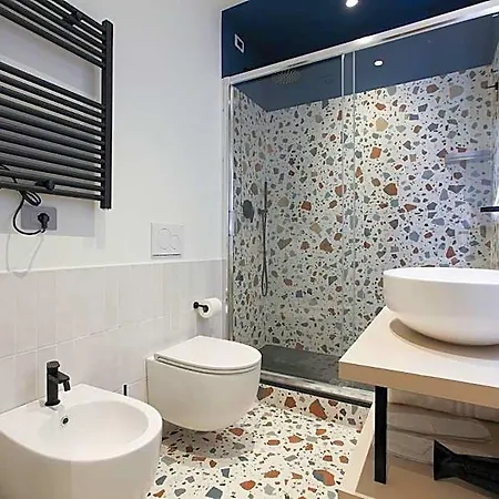 Hotel Cvm 19 Milán