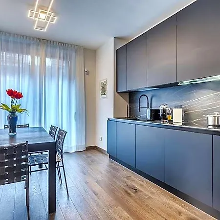 Luxury - Free Parking - Duomo-navigli ميلان