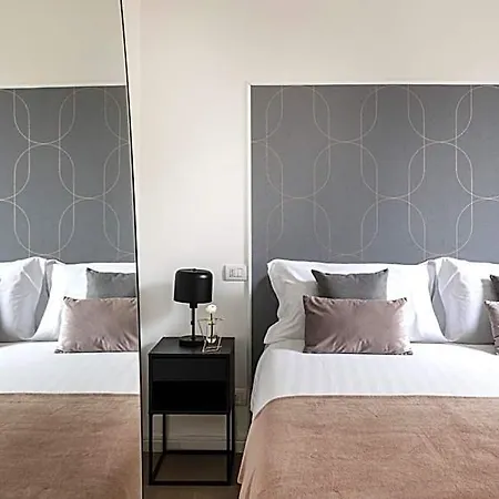 Easylife - In Porta Venezia فندق