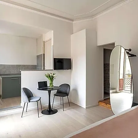 Easylife - In Porta Venezia فندق