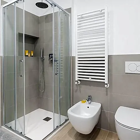 Apartahotel The Boutique - Bande Nere M1 Metro Direct To Duomo & San Siro - Center