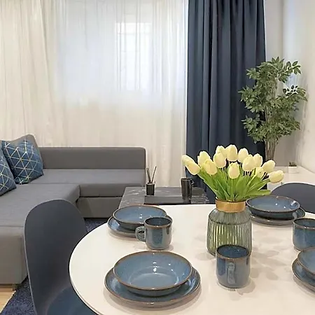 The Boutique - Bande Nere M1 Metro Direct To Duomo & San Siro - Center Apartahotel 4*