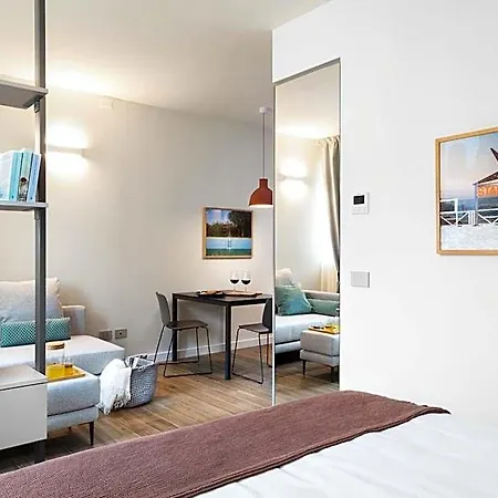 Co99 Art Building Aparthotel