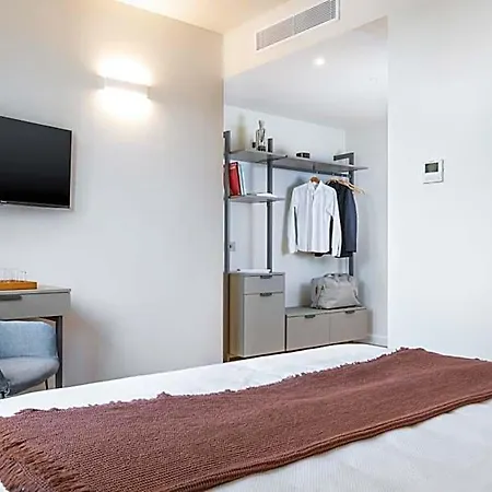 Co99 Art Building Aparthotel 4*