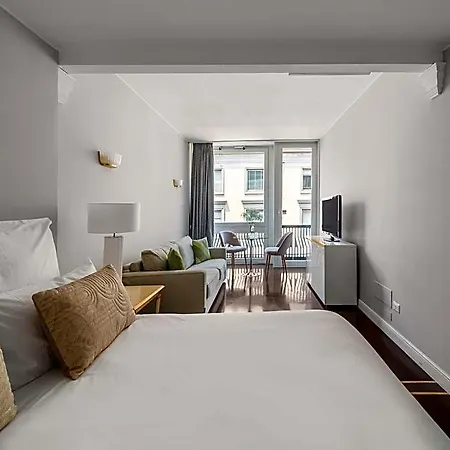 Adore 3* Milan