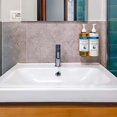 Adore Appart hôtel 3*