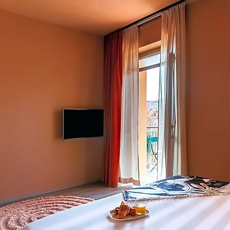 Bob W Ticinese 4* Mediolan