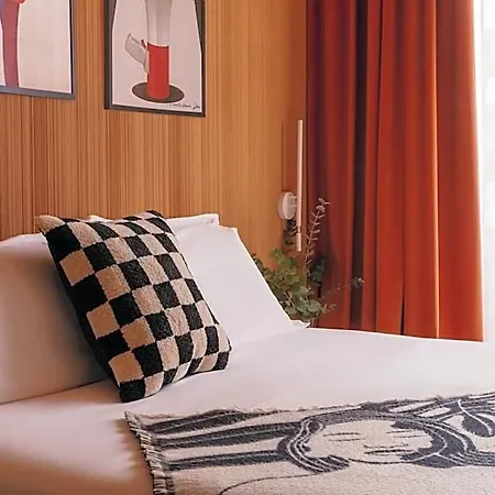 Bob W Ticinese Hotel apartamentowy Mediolan