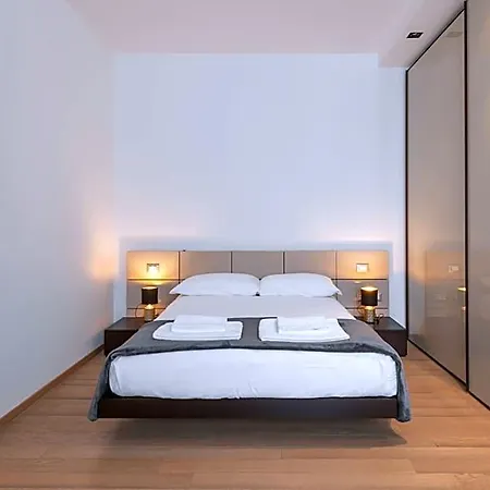Aparthotel Royal Luxury P.zza Della Repubblica