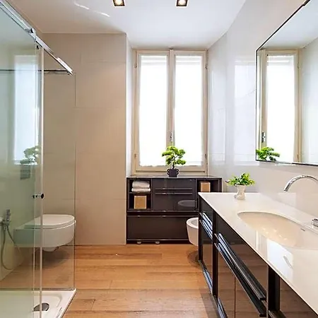 Aparthotel Royal Luxury P.zza Della Repubblica Milaan