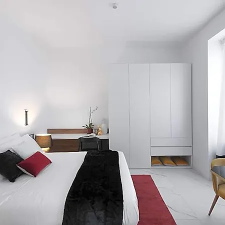 Joivy Boutique Farneti Aparthotel Milan