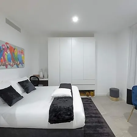 Aparthotel Joivy Boutique Farneti 4*
