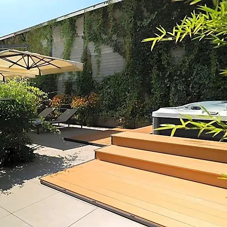 Versoverde Alzaia Naviglio Grande Hotel 4*