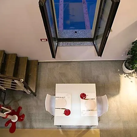 Versoverde Alzaia Naviglio Grande 4* Milan