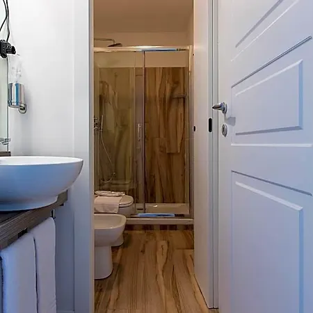 Hotel apartamentowy Isola Mediolan