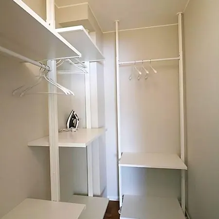 Isola Hotel apartamentowy Mediolan