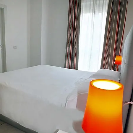Aparthotel Bb Visconti 4*