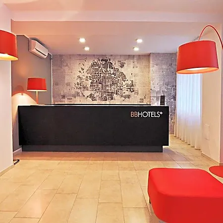 Aparthotel Bb Visconti 4*