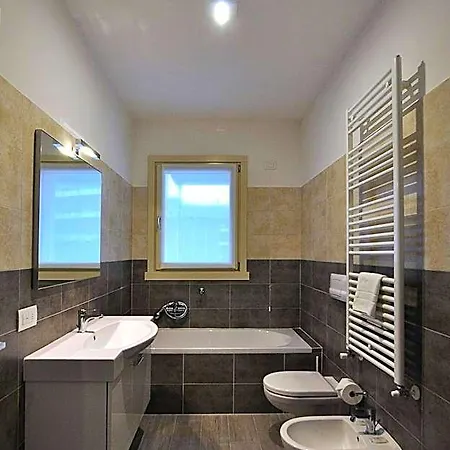Bb Arcimboldi Aparthotel 4*