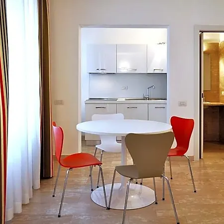 Bb Bocconi Aparthotel 4*