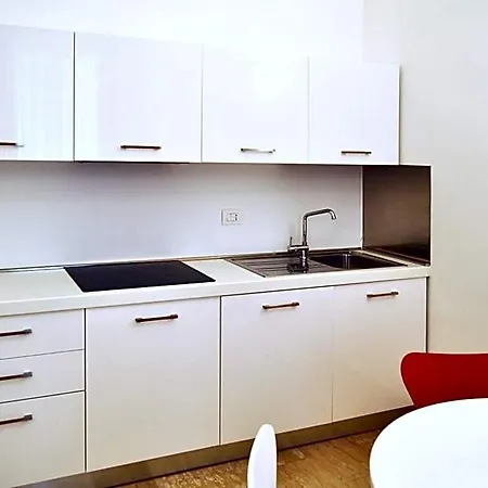 Bb Bocconi Aparthotel 4*