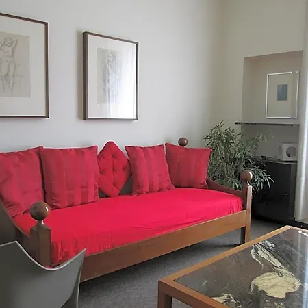 Domus شقة فندقية 4*