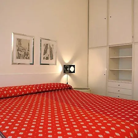 Domus 4*
