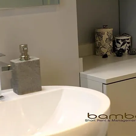 Bamboo Colico Loft شقة *