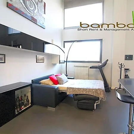 Bamboo Colico Loft شقة ميلان