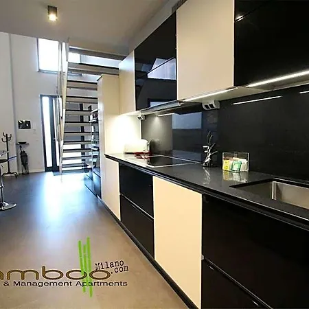 Bamboo Colico Loft * ميلان
