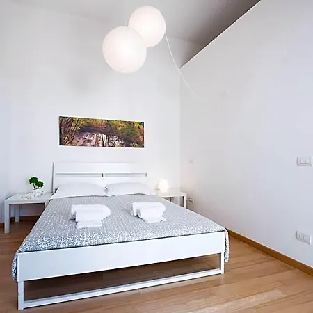 Via Breda 120 Apartman Milánó