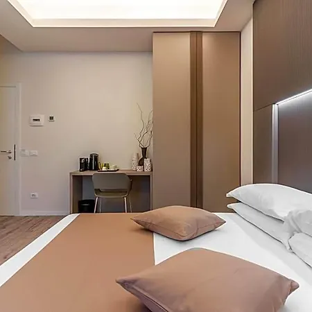 Pensionat Meneghina Foresteria Lombarda 3*