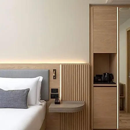 Courtyard By Marriott Linate Hotel Milan