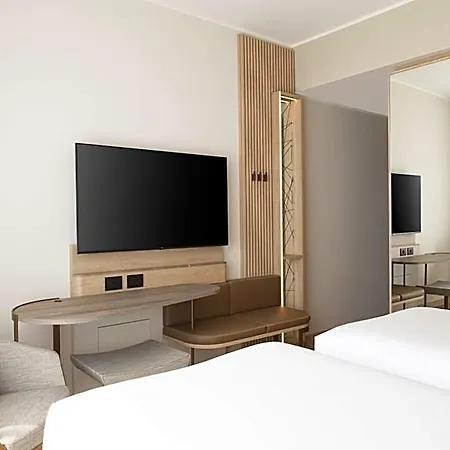 Hotel Courtyard By Marriott Linate 4*
