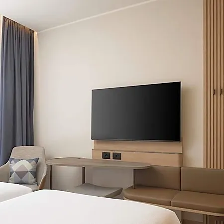 Hotel Courtyard By Marriott Linate 4*