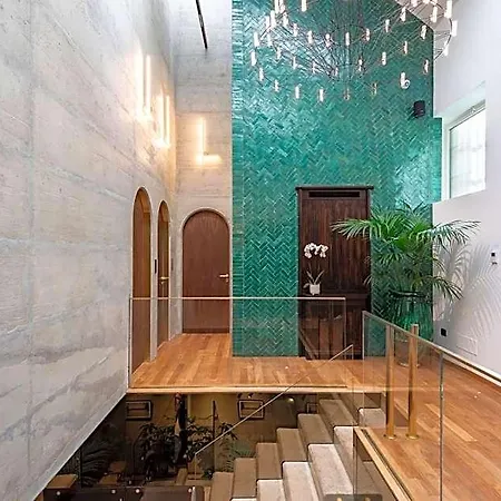 Hotel Vico 4*