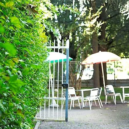 Hostel Aig Piero Rotta Milan