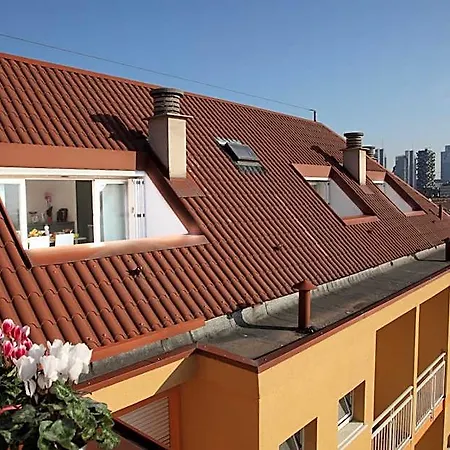 Giusti 6 Milan