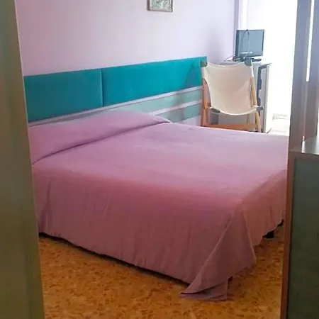 Giusti 6 3* Milano