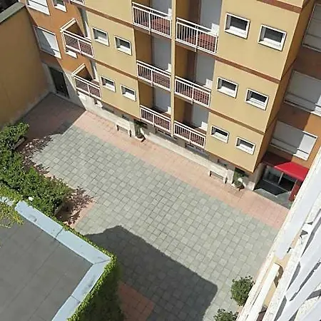 Giusti 6 Aparthotel 3*
