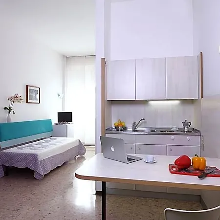 Giusti 6 3* Milan