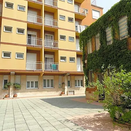 Giusti 6 Aparthotel Milan