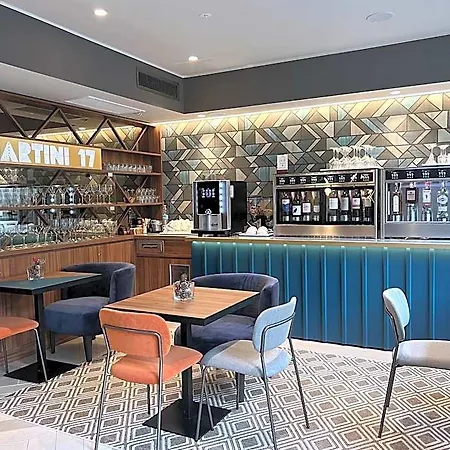 Boutique Martini 17 3* ميلان
