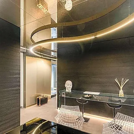 The Street Duomo | A Design Boutique 4*