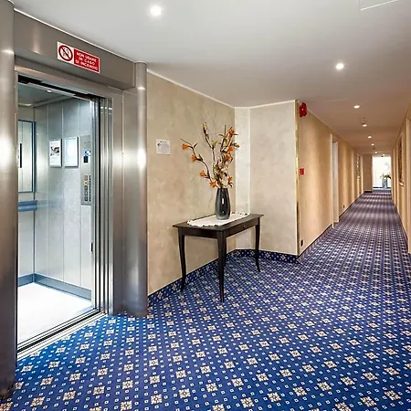 Lombardia Hotel