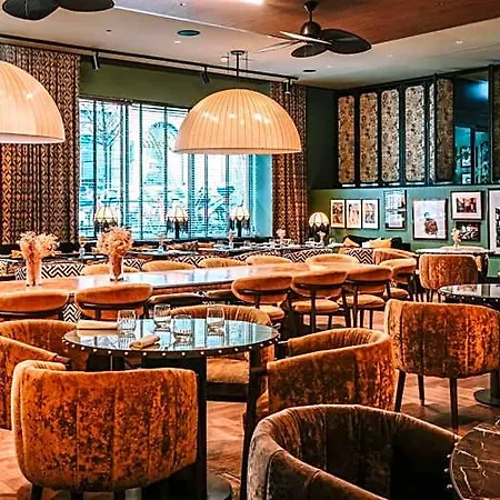 Radisson Collection Hotel, Santa Sofia