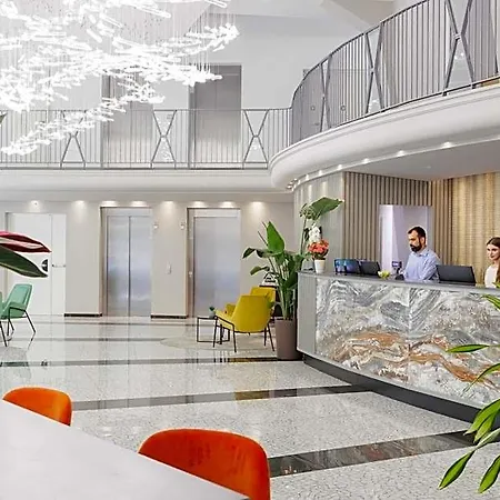 Ih Hotel 4*
